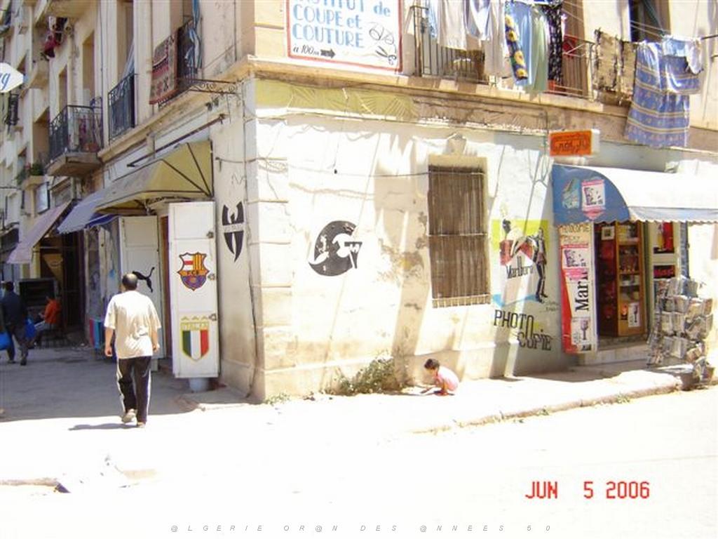 06 2006 ORAN CHOUPOT AV ARISTID BRIAND 01.jpg